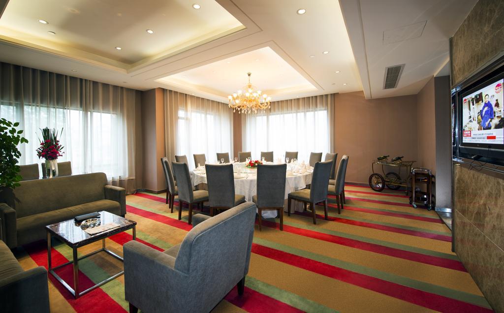 Four Seasons Rayli Hotel หนิงป่อ ภายนอก รูปภาพ