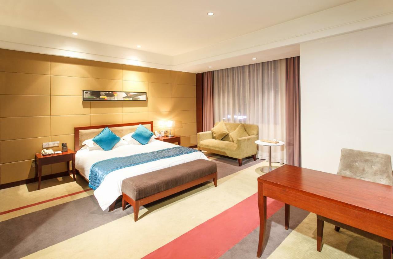 Four Seasons Rayli Hotel หนิงป่อ ภายนอก รูปภาพ