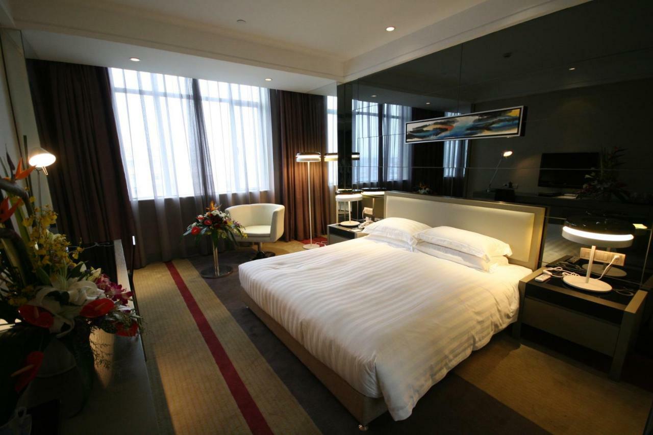Four Seasons Rayli Hotel หนิงป่อ ภายนอก รูปภาพ