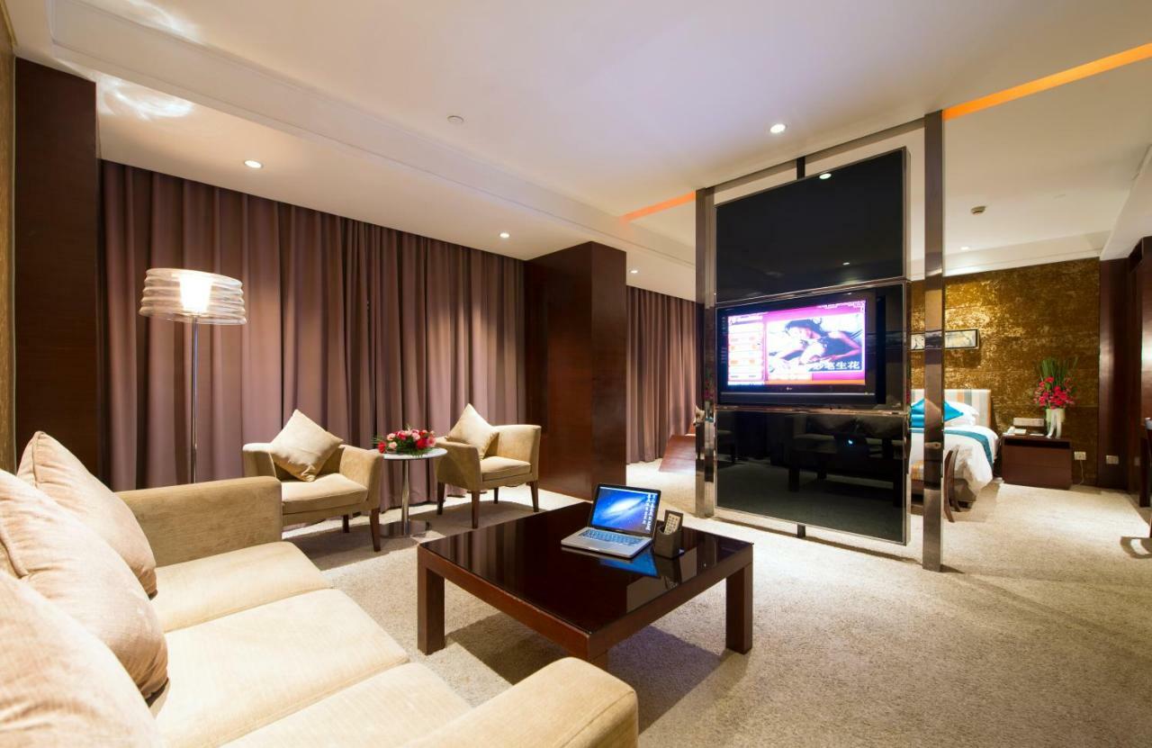 Four Seasons Rayli Hotel หนิงป่อ ภายนอก รูปภาพ