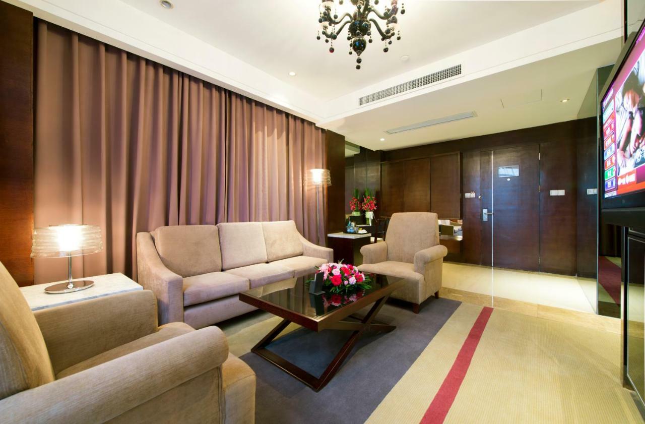 Four Seasons Rayli Hotel หนิงป่อ ภายนอก รูปภาพ